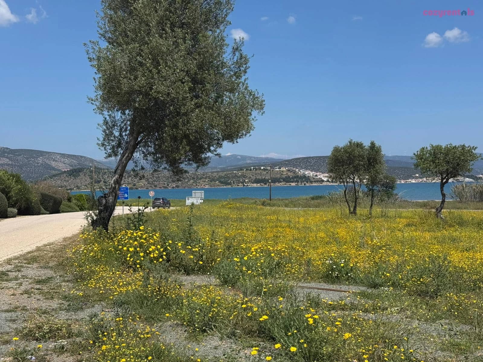 villa nova s.r, וילת אירוח, Portocheli יוון