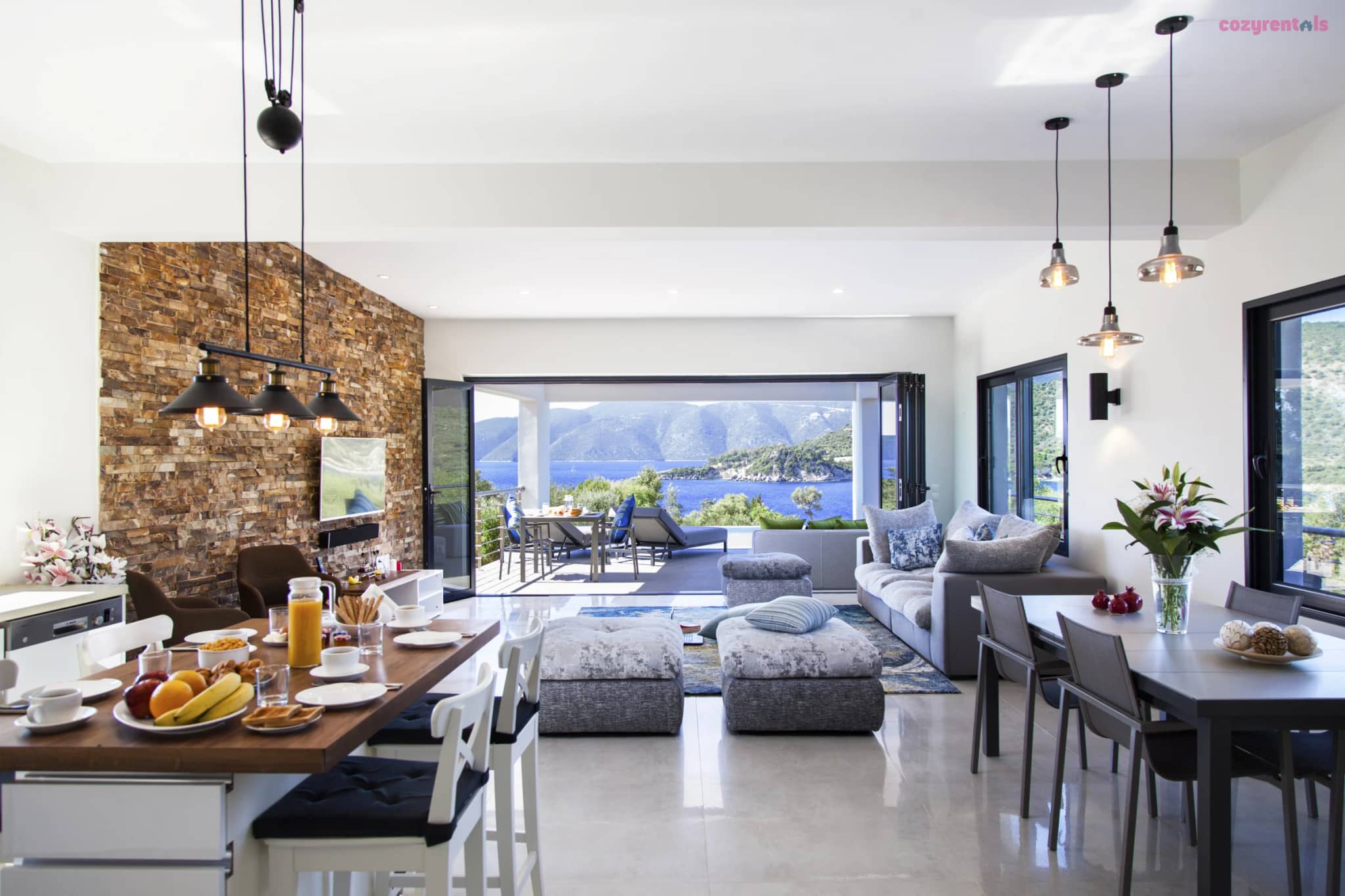 villa del mar - sea front luxury villa
