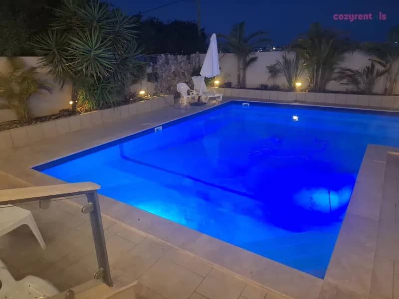 וילה בעומר, וילת אירוח