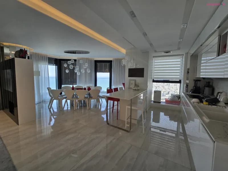 Gk-apartments, דירת נופש, בת ים, תמונה 3