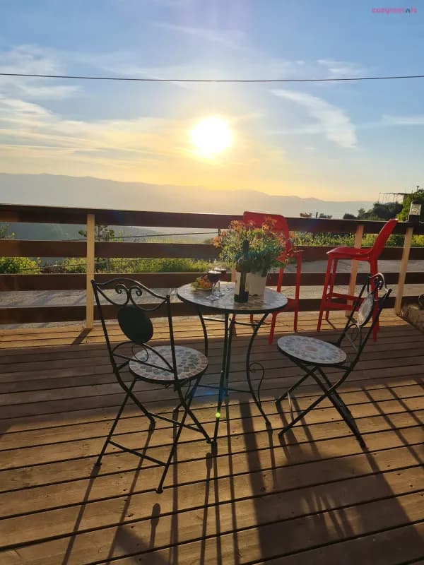 צימר Sunset B&B, עין קניא