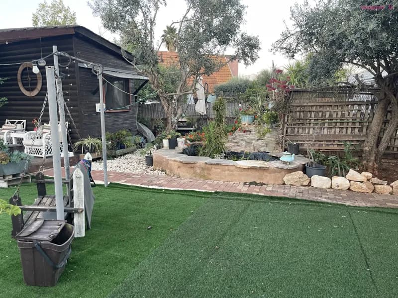 יחידת אירוח לזוג במקום שקט והמון ירוק, צימר, אומן, תמונה 6