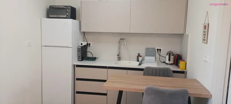 יחידת צימר מתוקה 4 דק מהחוף, דירת נופש, חדרה, תמונה 10