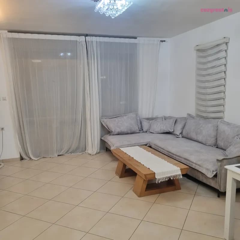 דירת 4.5 חדרים להשכרה ברחובות, דירת נופש, תמונה 3