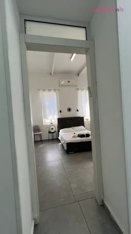 Garden Apartment Tiberias Center – Large, דירת נופש, טבריה, תמונה 3