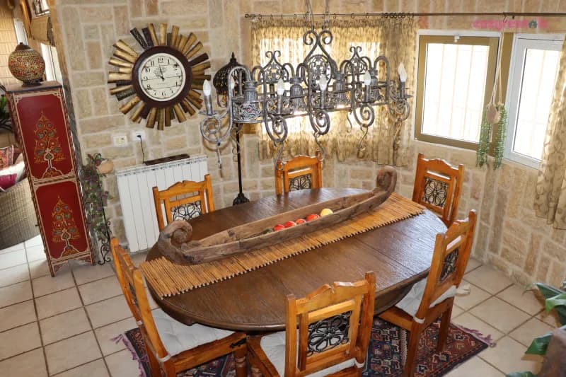 הוילה הירושלמית על נחל זמרי עם בריכה, וילת אירוח, ירושלים, תמונה 13