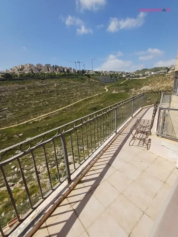 הוילה הירושלמית על נחל זמרי עם בריכה, וילת אירוח, ירושלים, תמונה 17