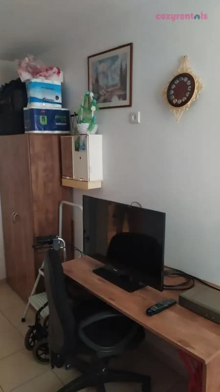 דירה קטנה בשדרות, סאבלט, תמונה 5