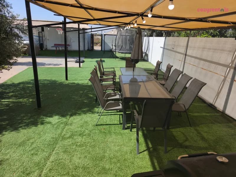 הפינה בכפר, וילת אירוח, גפן, תמונה 13